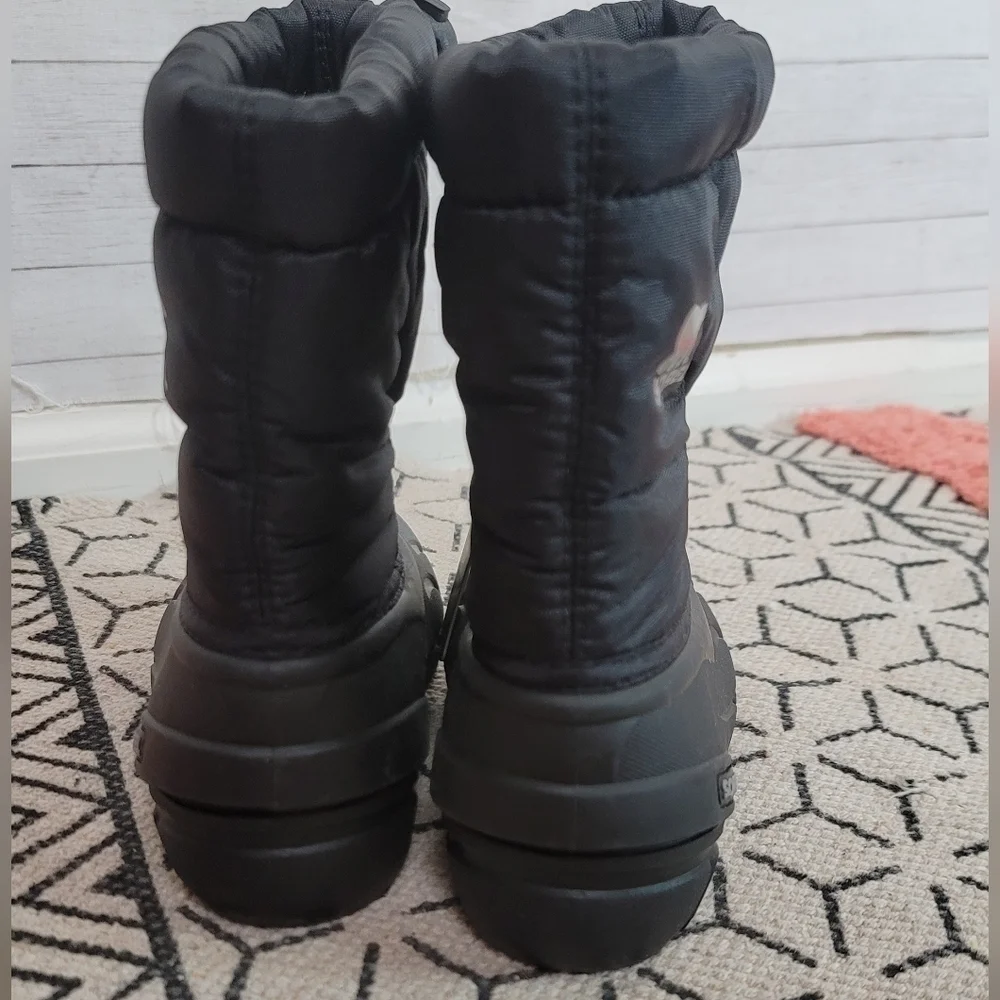 Sorel Kid's Cub Insulated Snow Boot in Black, sz 8